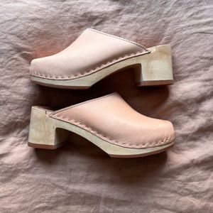 Kurier Wooden Clogs